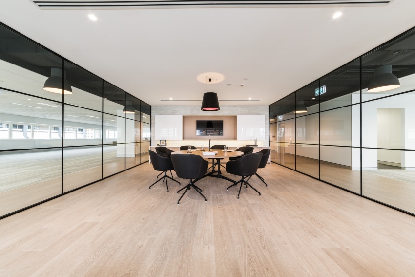 Level 18, 127 Creek Street - Website Image 3