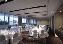 Shangri-La Hotel